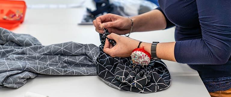 how to hem pants by hand